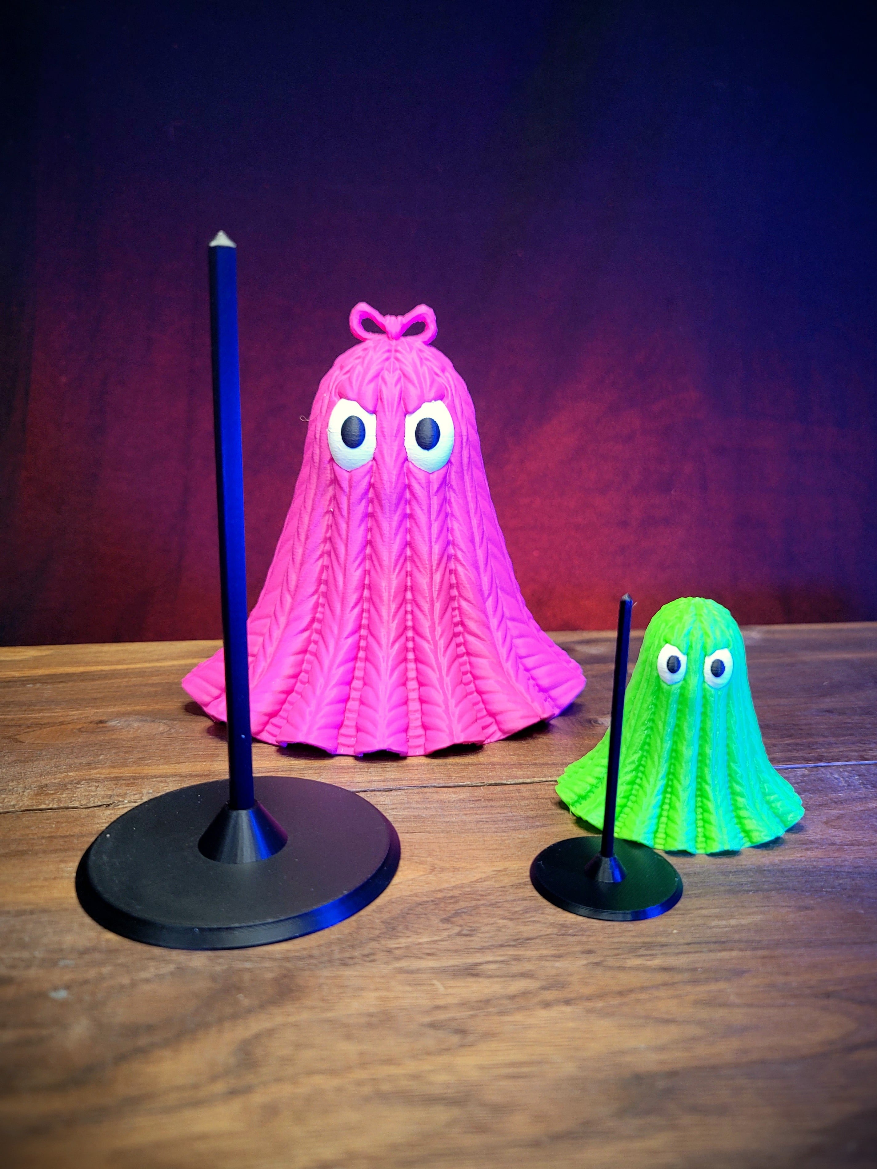 Knitted Ghost Bobblehead 3d model