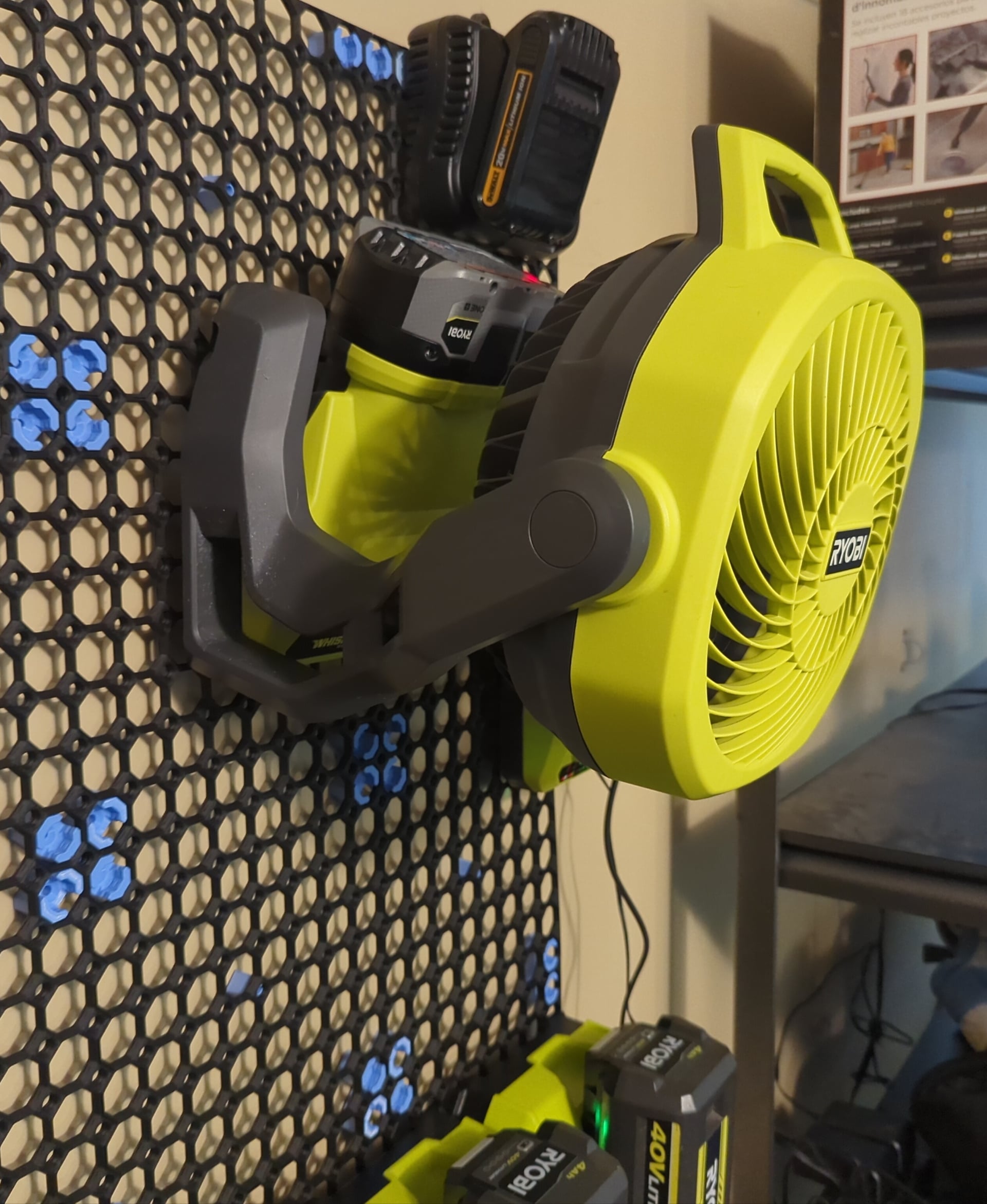 Multiboard Snap for Ryobi PCL811 Fan 3d model