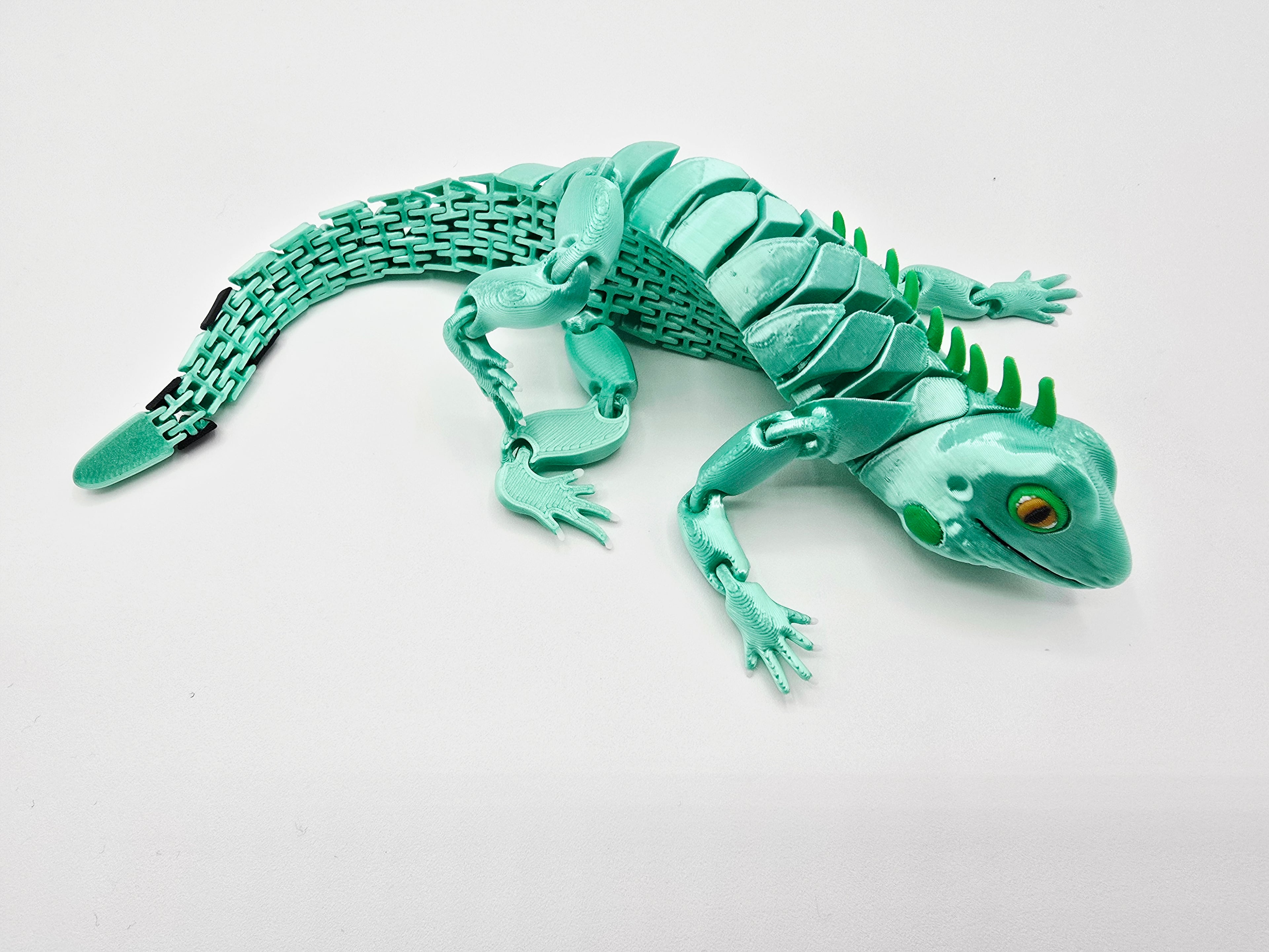 FLEXI IGUANA 3d model