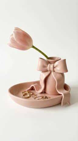 Coquette Bow Jewelry Tray & Bud Vase | Aesthetic Ribbon Catchall Decor 3d model