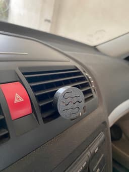 Minimal Car Freshener with Aromatherapy pads 3d model