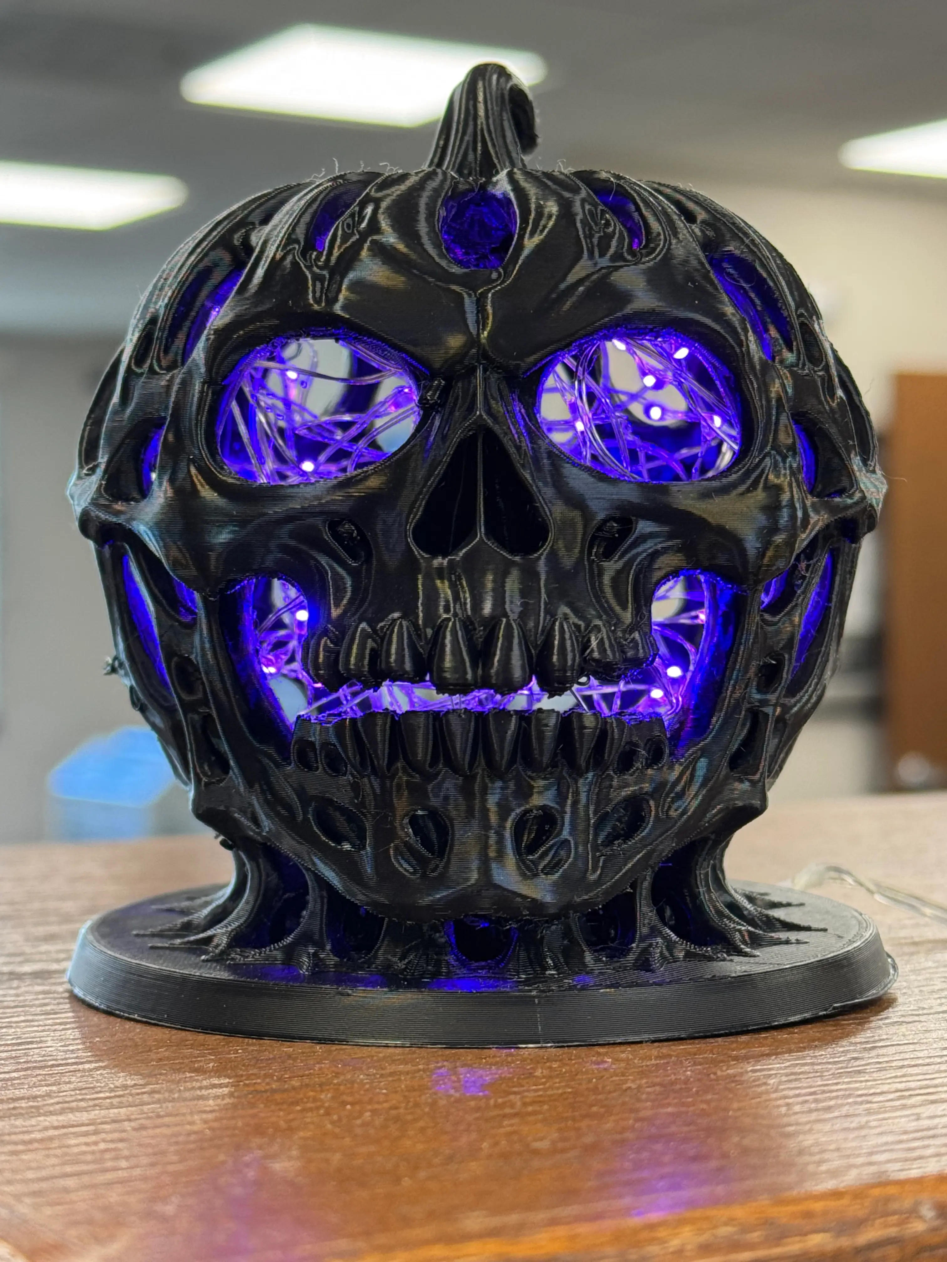 I have this on my station at the bank I work at. I put purple fairy lights in it. I’ve received lots of compliments. The tree support took some time to get out. I really enjoy this model. Want to print it at maximum.