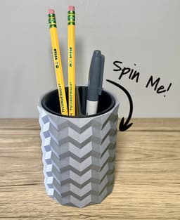 Prismatic Pen Cup with Spinning Divider 3d model