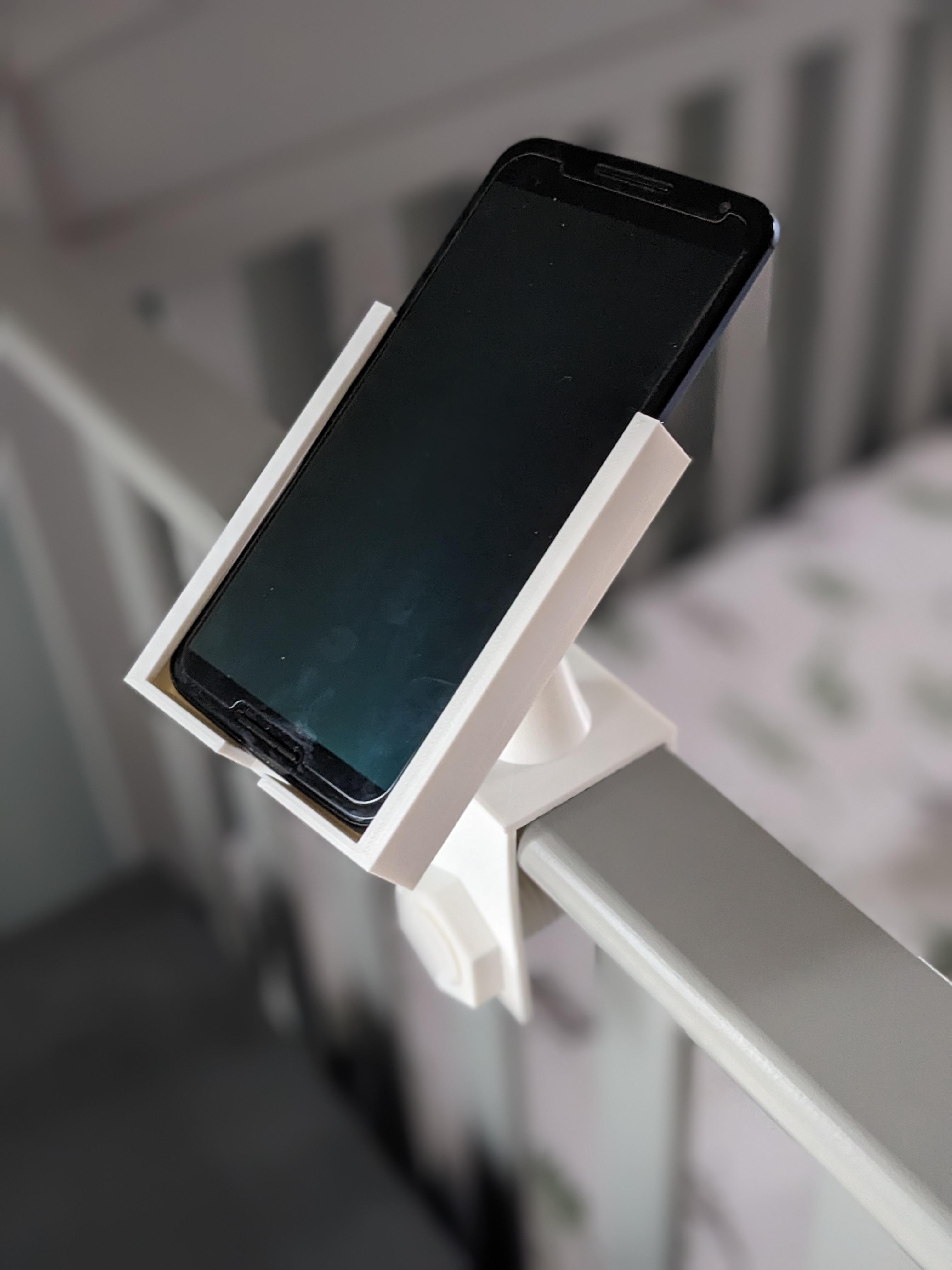 Crib Phone Mount - Parametric 3d model