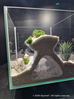 Aquarium & Terrarium Tower Cliff Cave | Vertical Cliff Hide with Shelter for Fish and Reptiles 3d model