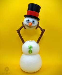 Decapitated Snowman 3d model