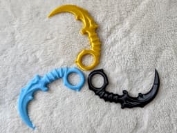 Bone Karambit – Fidget Sculpture 3d model