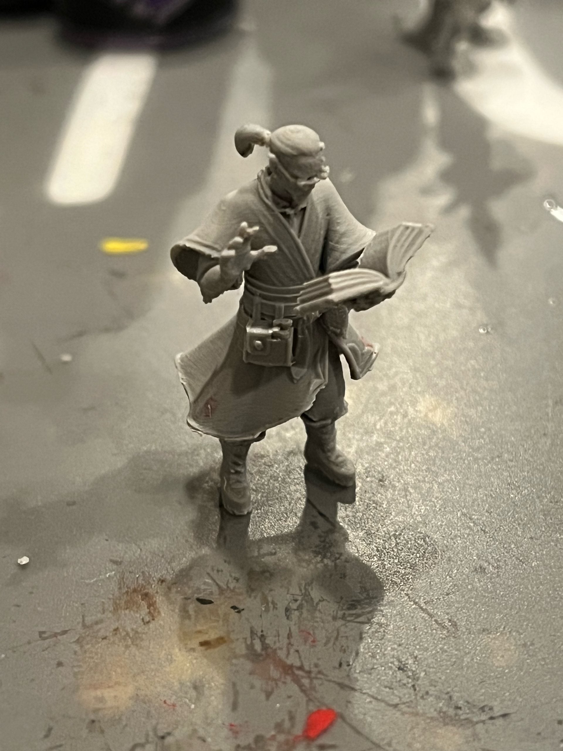 Elf Spellcaster Miniature | Wizard with Tome | 32mm / 75mm Scale | Pre-Supported 3d model
