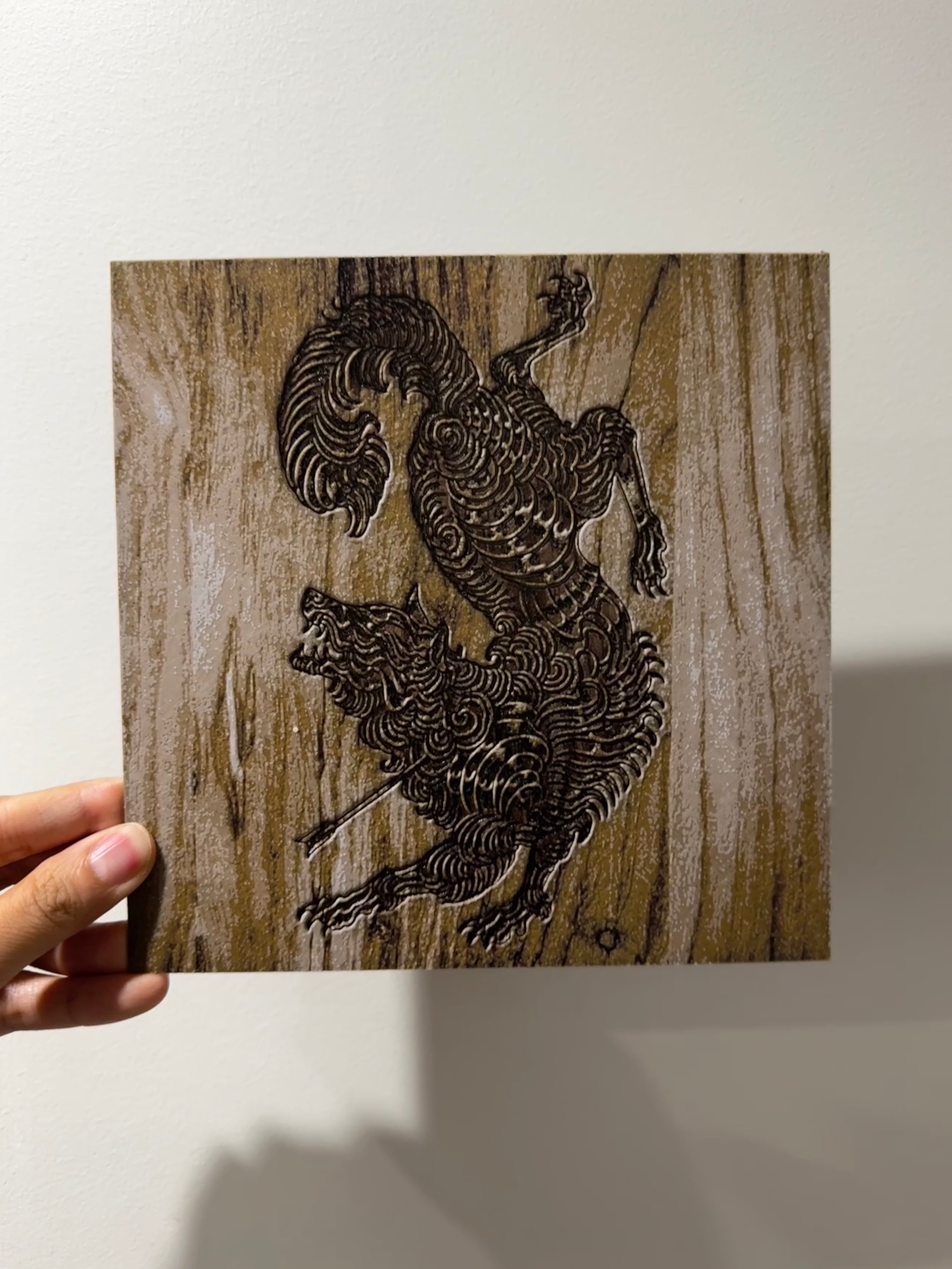 Wood-like ACOTAR Symbol Prints 3d model
