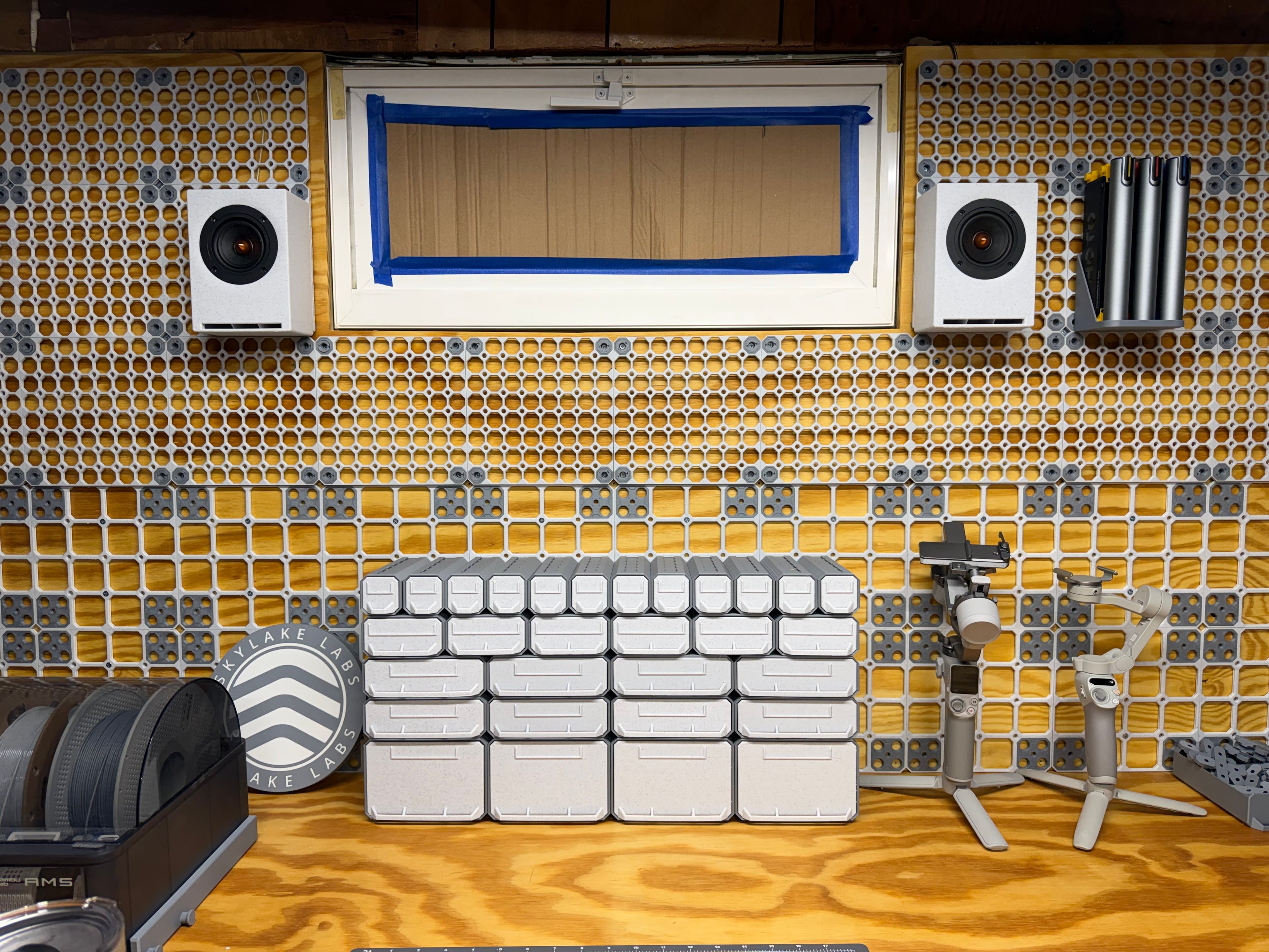 Multiboard Speakers 3d model