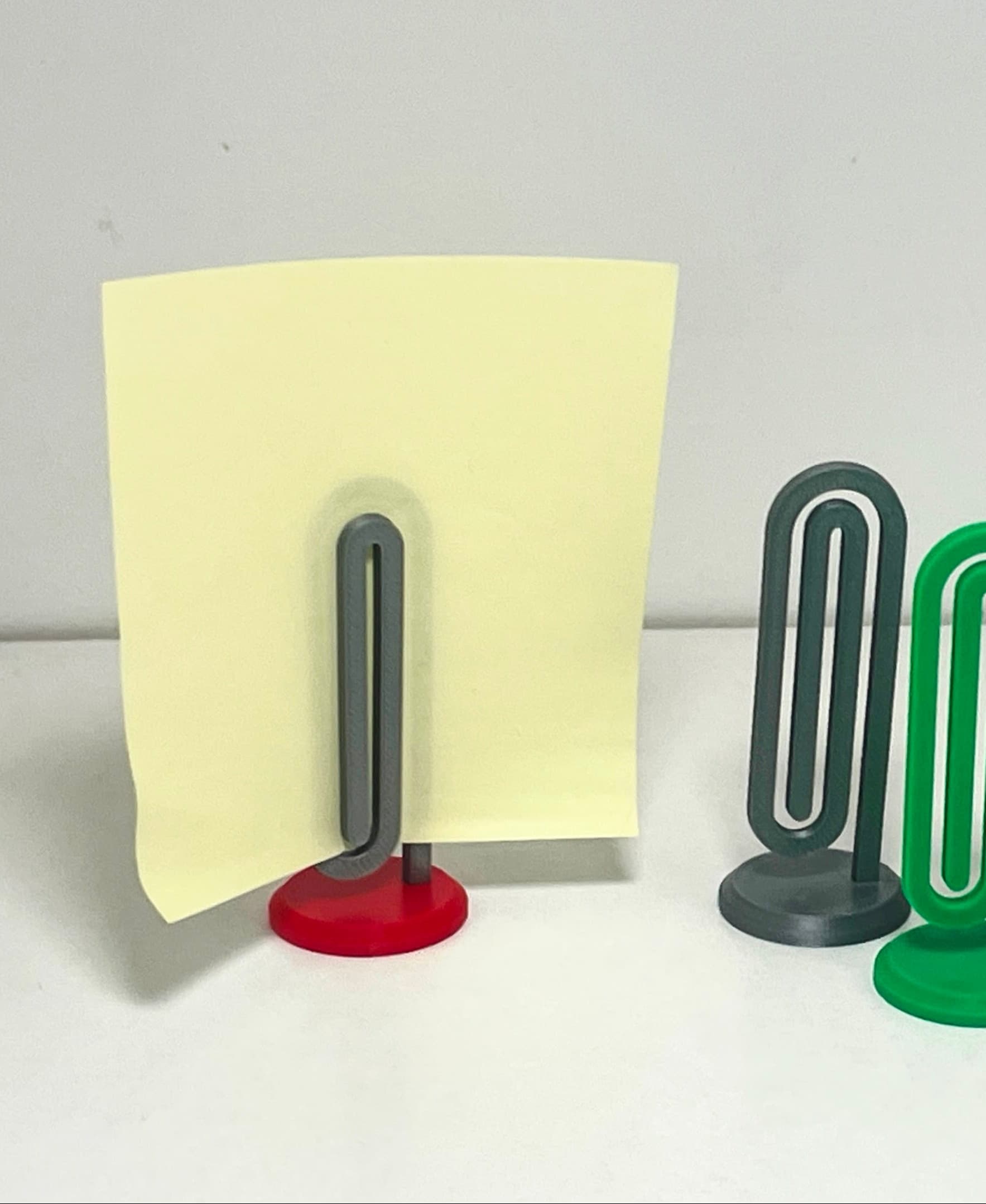 Paperclip Note Stand 3d model