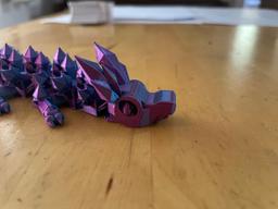 Articulated baby crystal dragon.stl