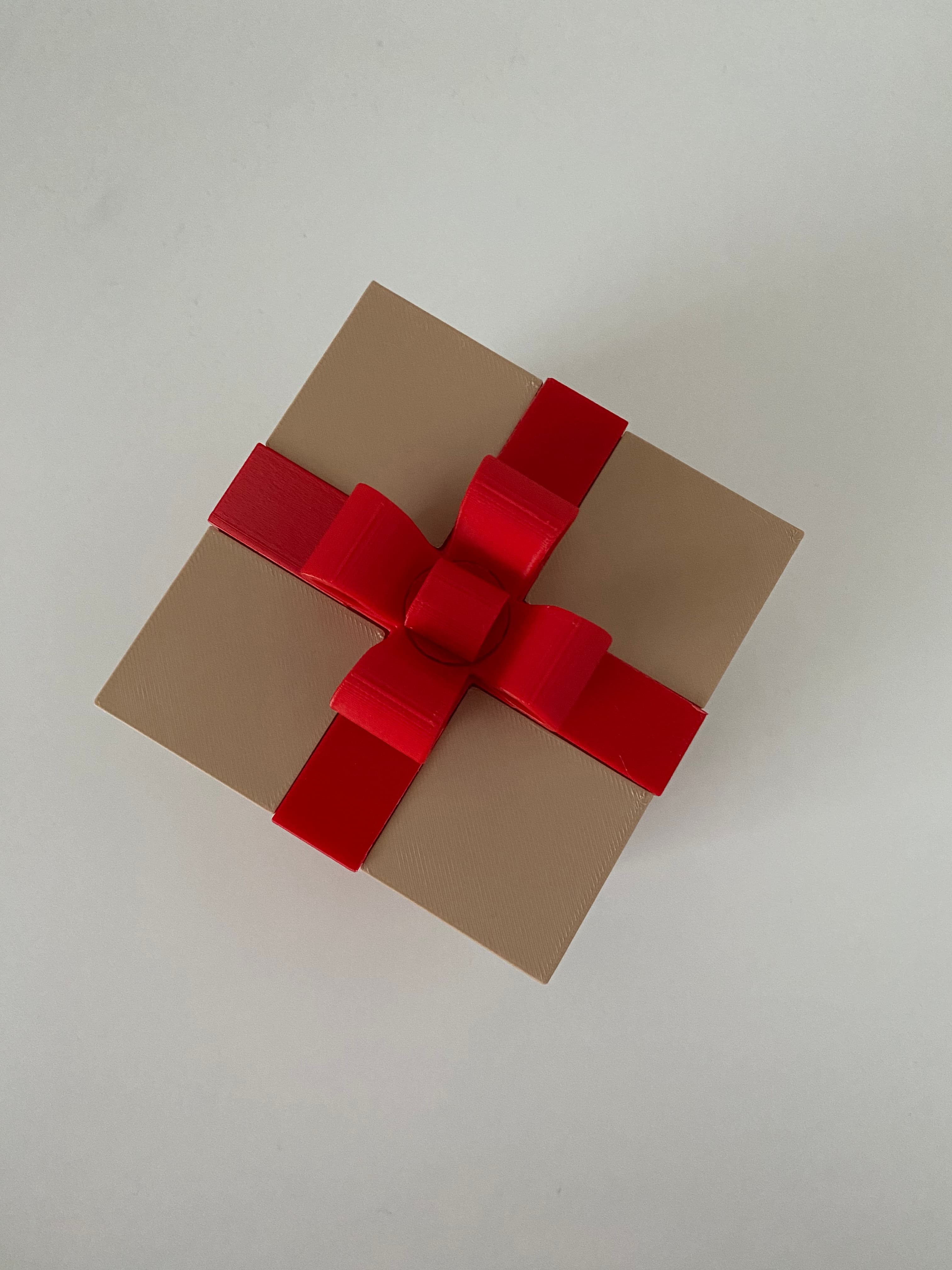 Thank you for the design! Love it!
“Lipstick red” from prusament.
“Peanut” from polyterra polymaker.
Printer on bambu and prusa mini.
Instagram: coco__3d