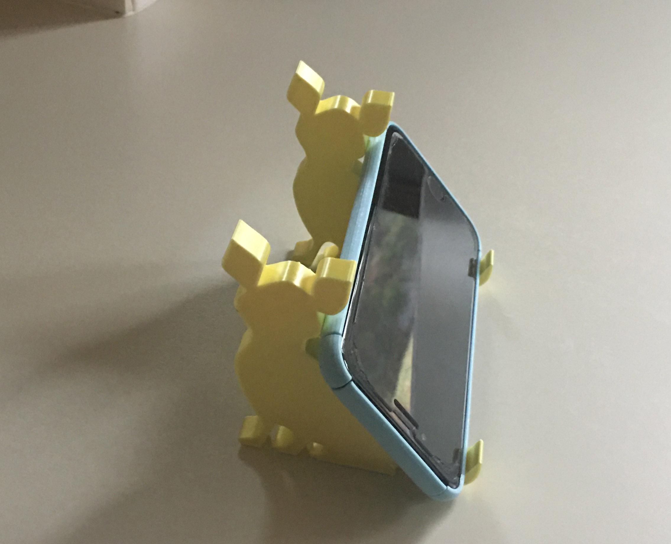 Chihuahua Phone Stand 3d model