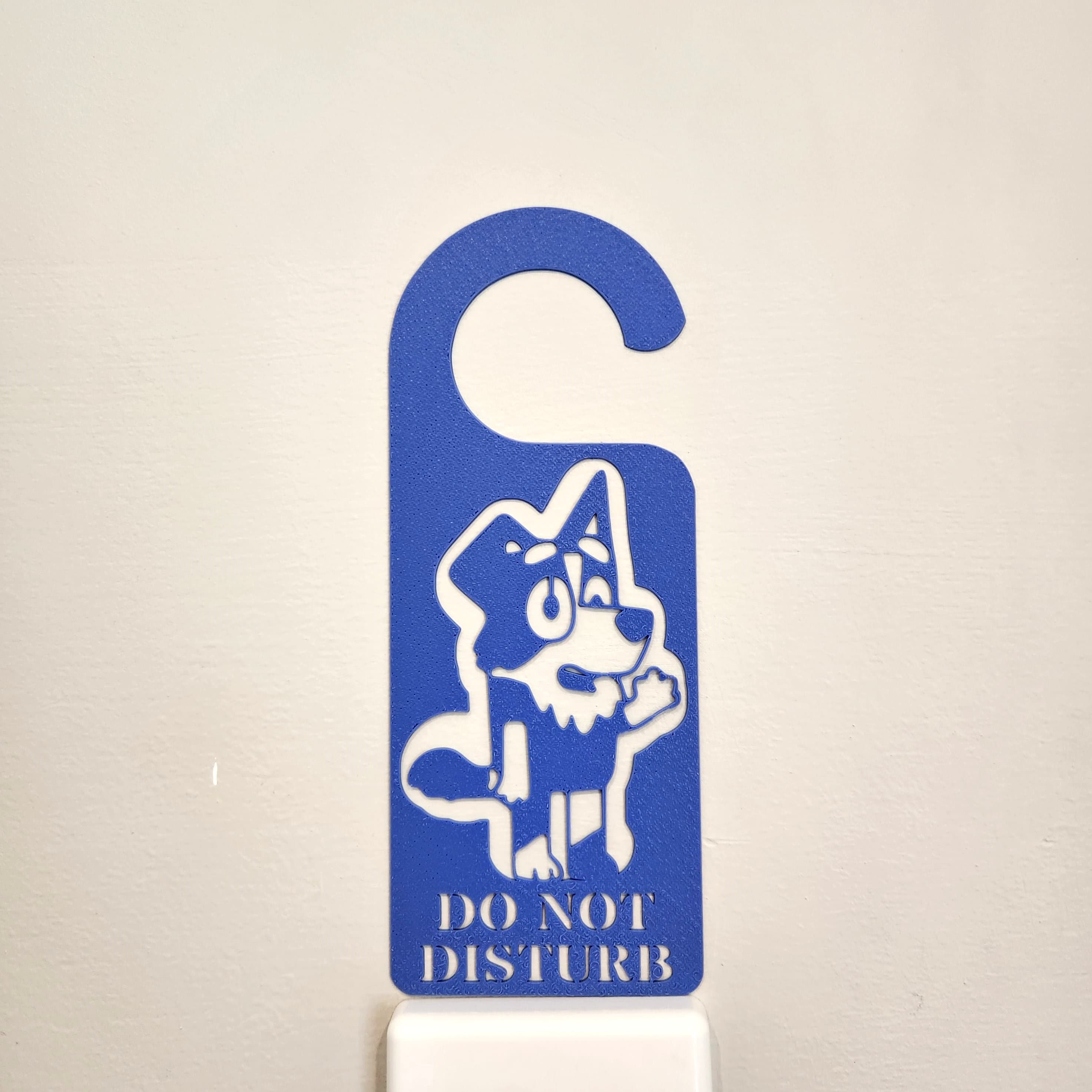 Bluey do not disturb door hanger 3d model