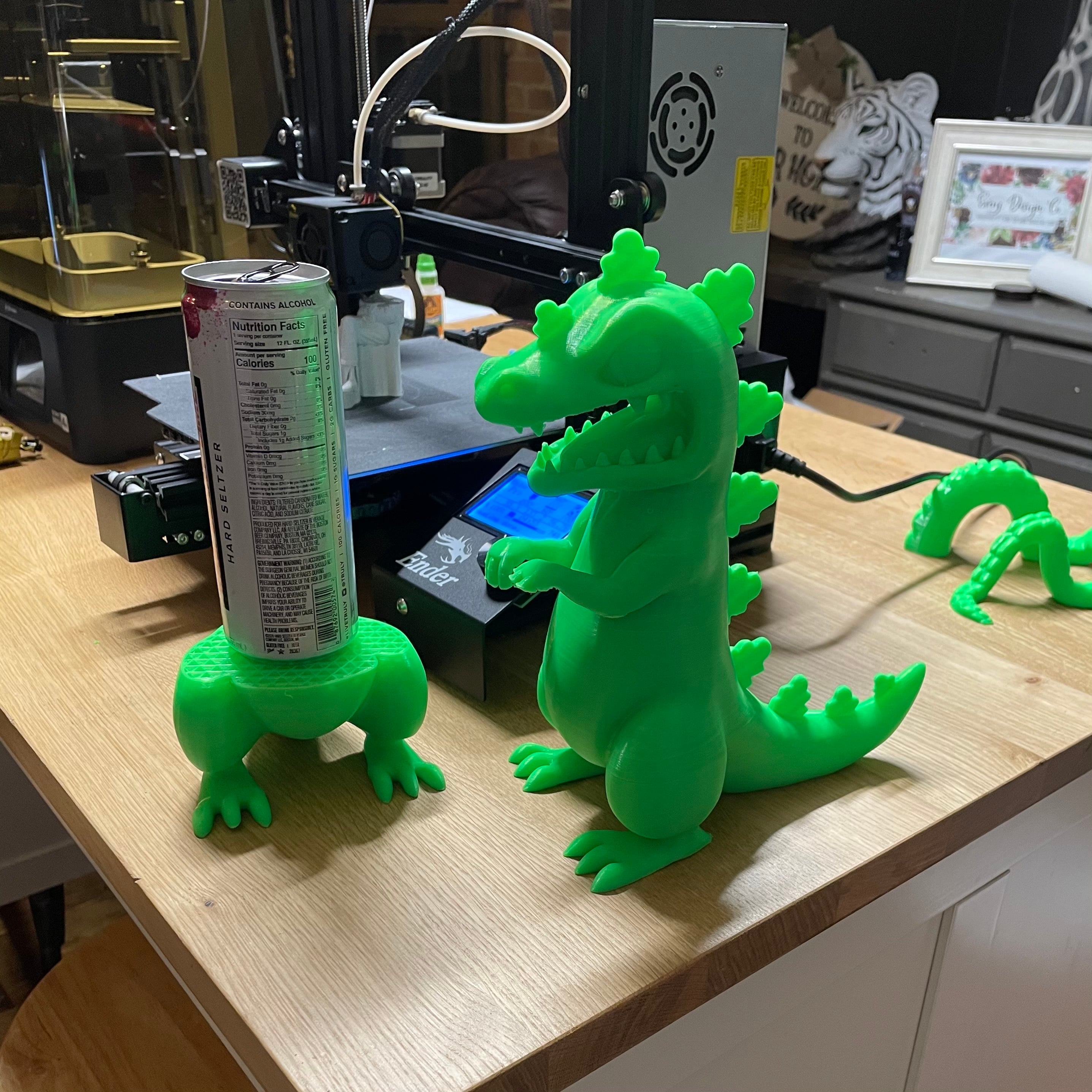 Dog ate the supports of the first print. Second one survived. Great Model! Rawr!!!!