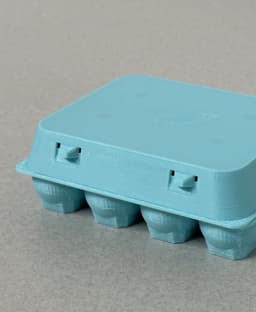 18-Count Quail Egg Carton design - use magnets to close lid 3d model