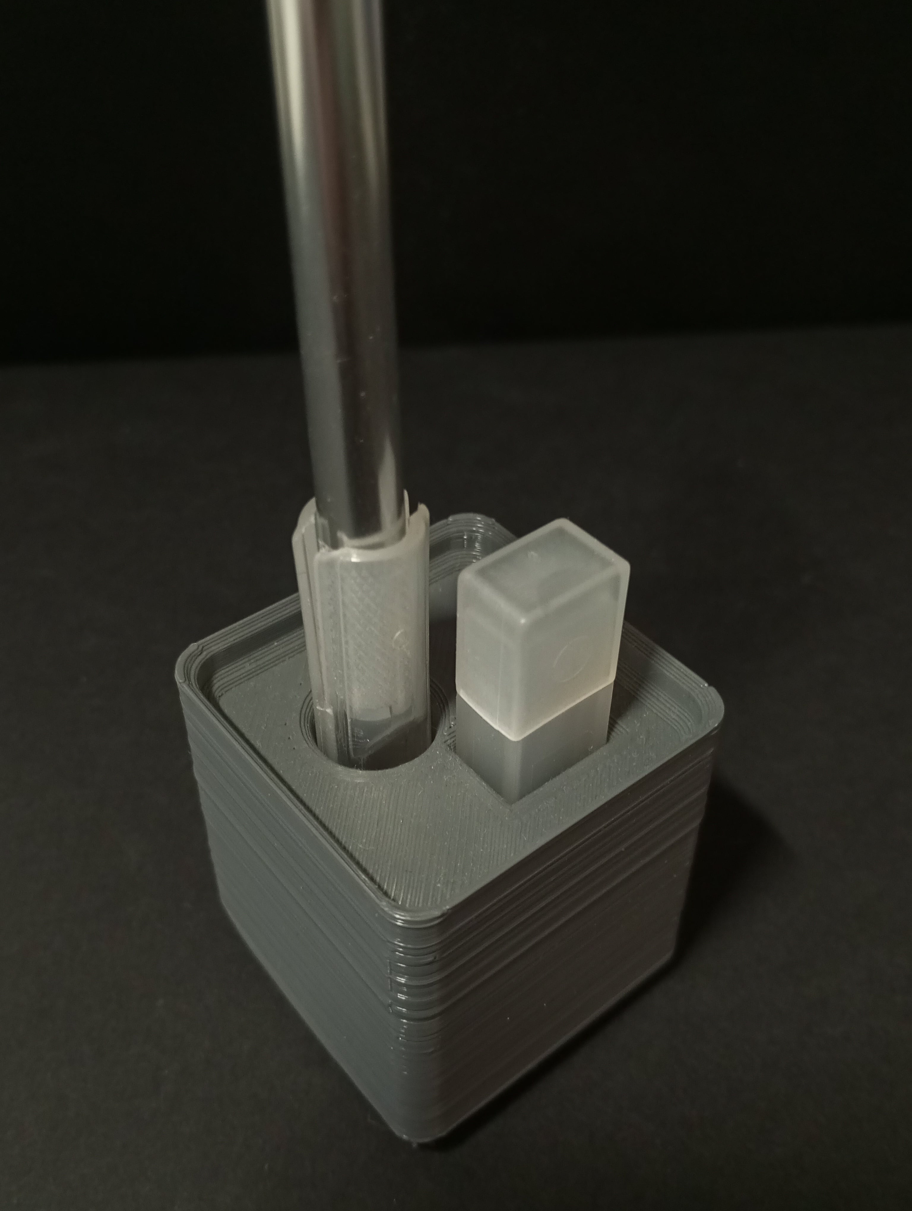 Gridfinity scalpel/Xacto knife and blades holder 3d model
