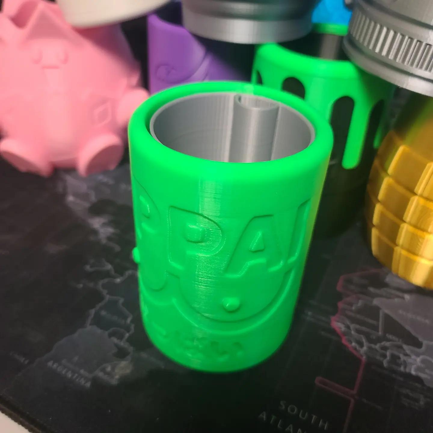 Self Watering Planter Insert for 12oz Can Cups 3d model
