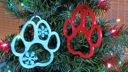 Christmas Dog Paw Print Ornament 3d model