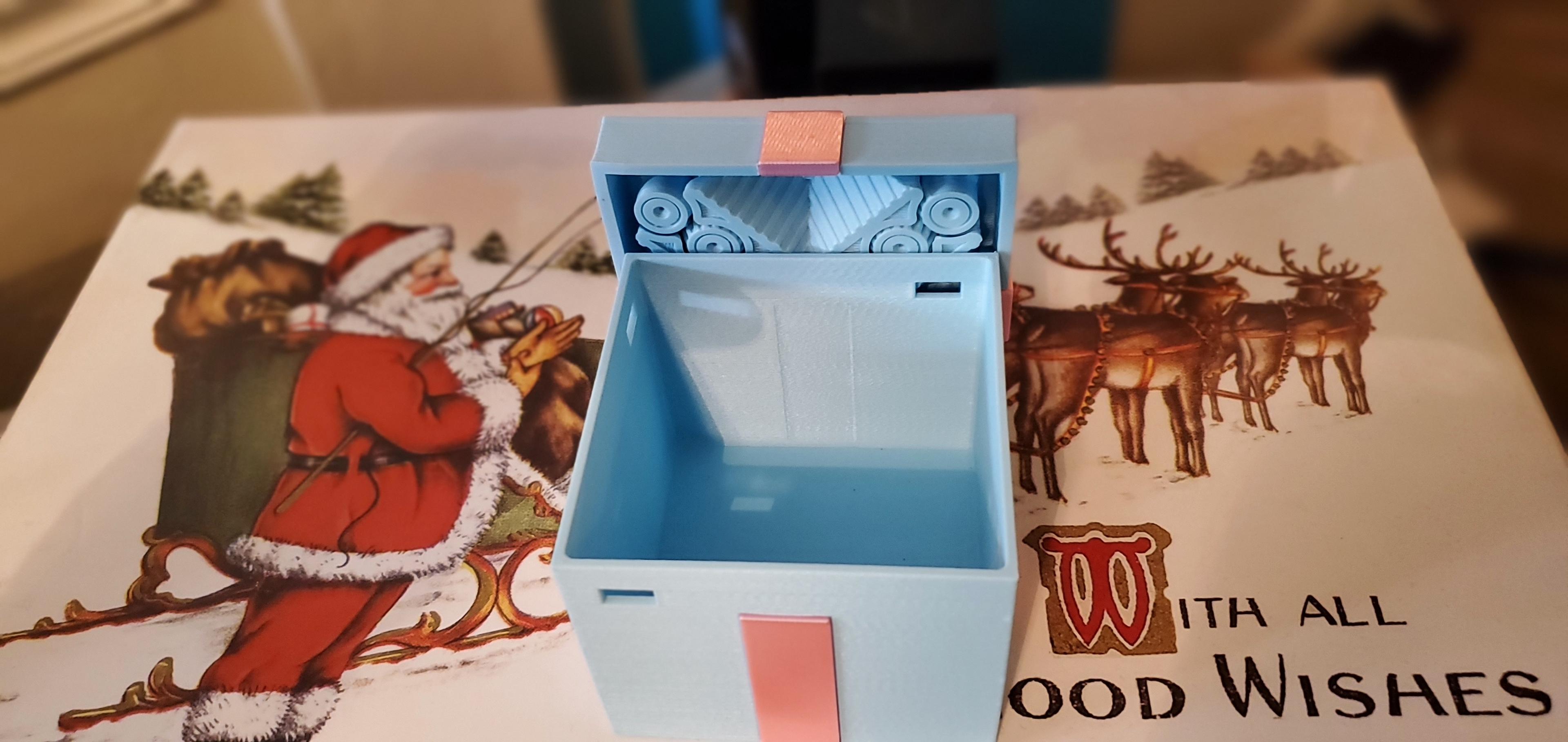 Gift Box #6 - Inland "Light Blue" PLA Pro and Hatchbox "Pink Silk" PLA - 3d model