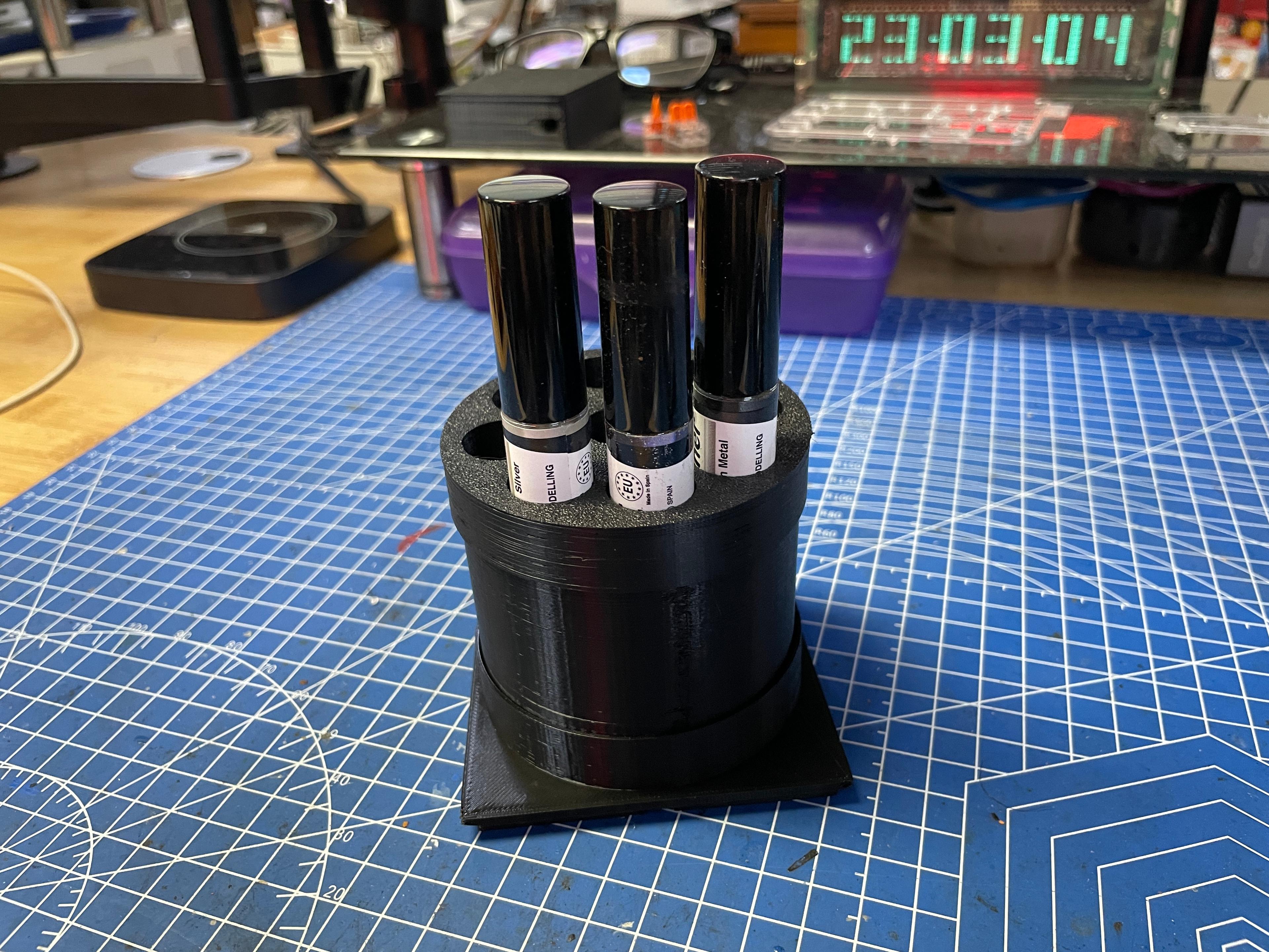 Gridfinity Rotating MIG Oilbrusher Insert 3d model