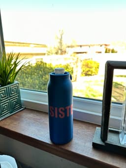 Water Bottle Cover - Print in Place hook and ring, never mix up water bottles again! 3d model