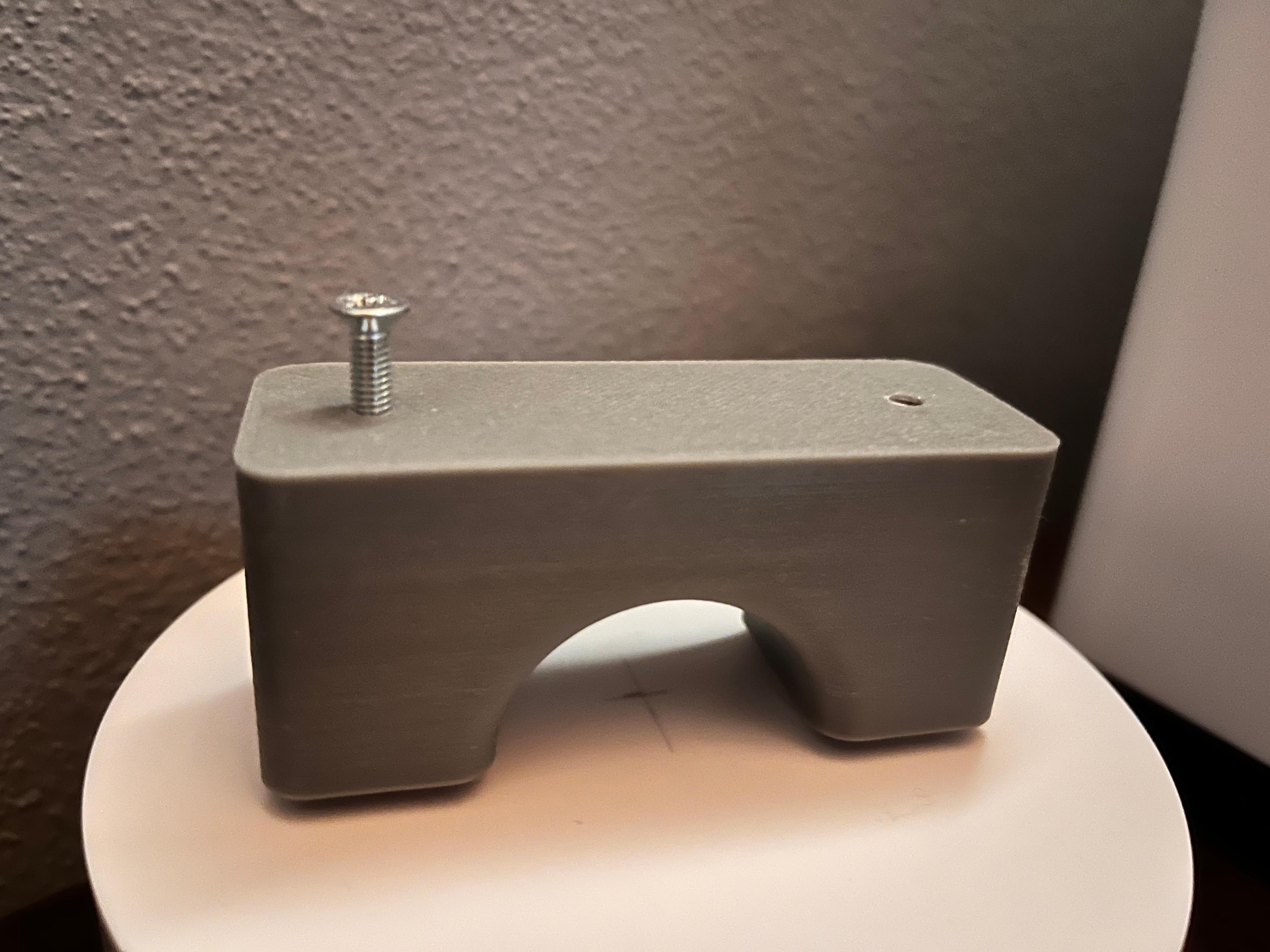 Box Foot with M4 Nut 3d model