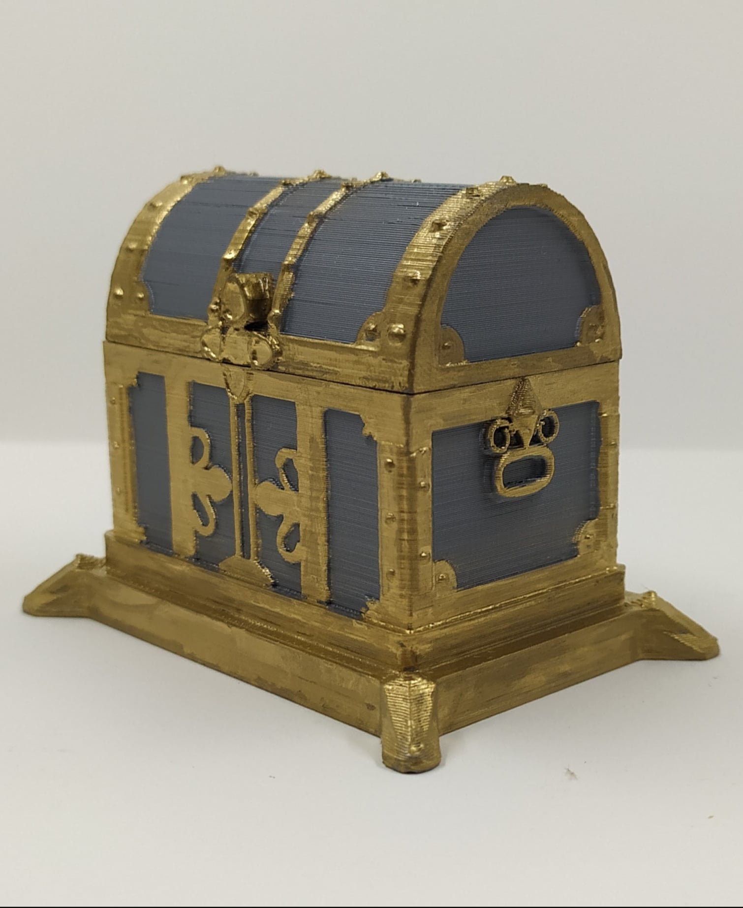 Genshin Impact Luxurious Chest Replica - Functional Storage Box 3d model