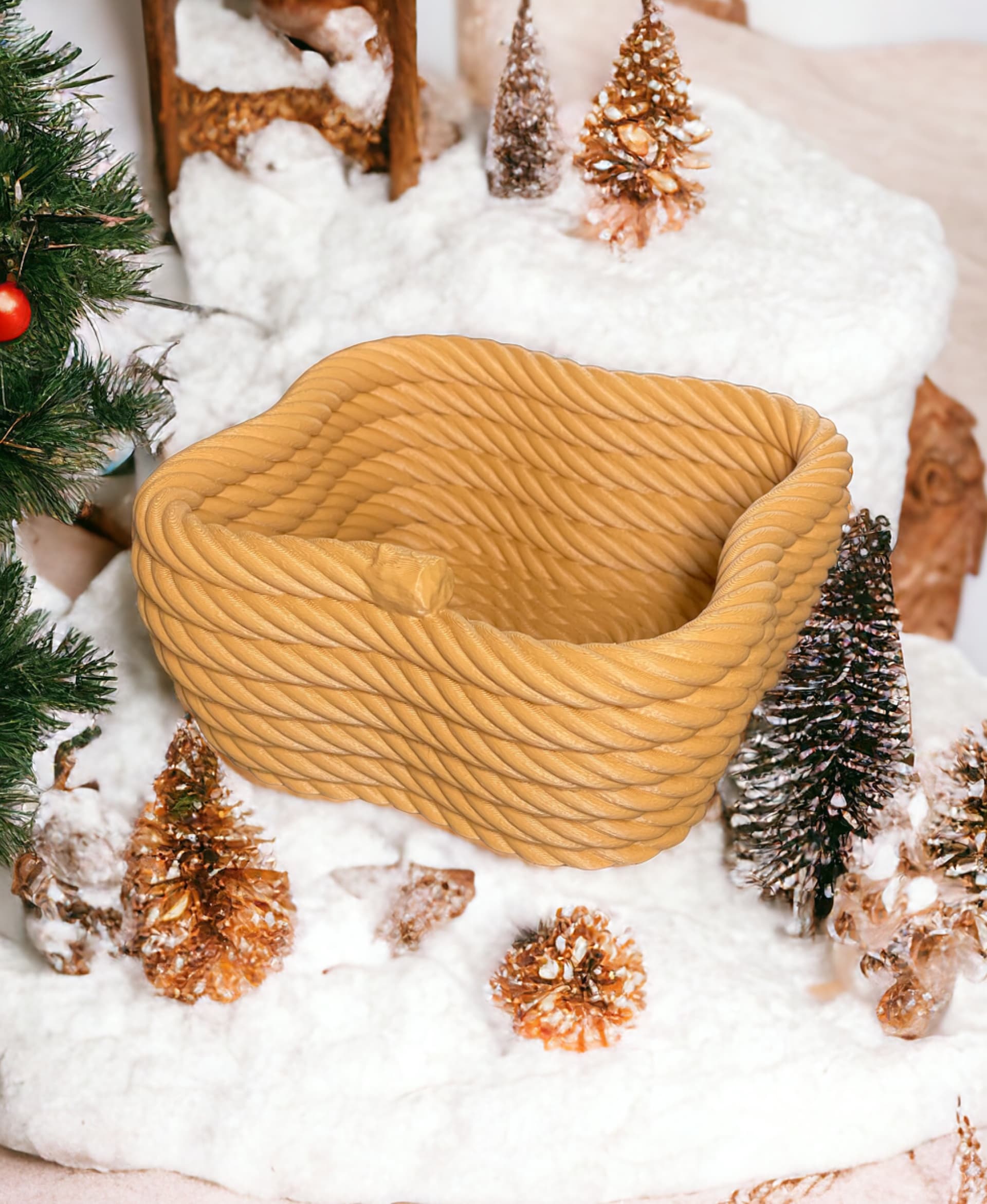 A beautiful four angle coiled rope bowl with Polyterra Wood Brown PLA