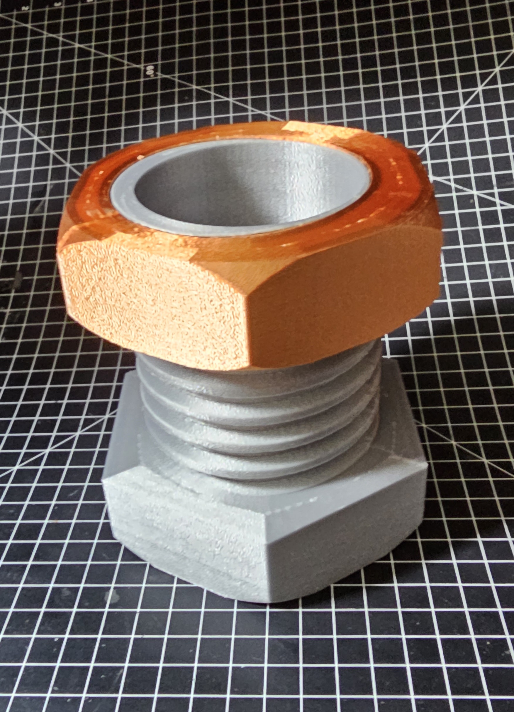 Bolt&Nut Tool/Pen Cup 3d model