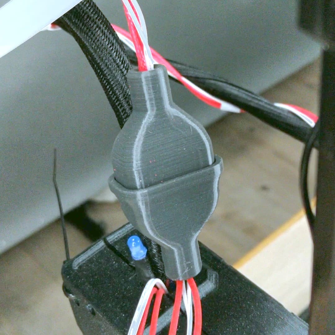 Magnetic 4 Pin Pogo Connector 3d model