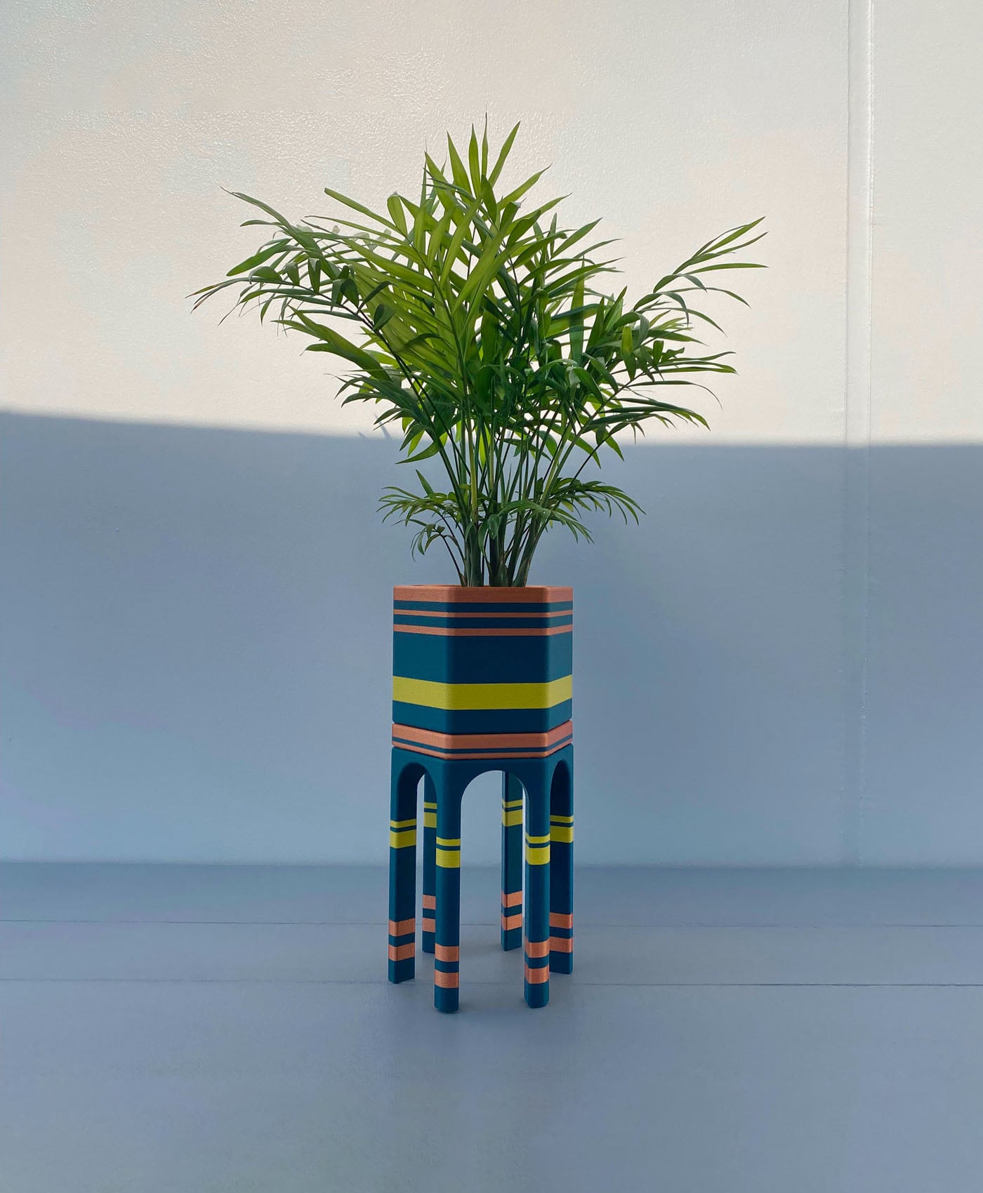 Planter With Stand And Drip Tray - Stacking Plant Flower Pot 3d model