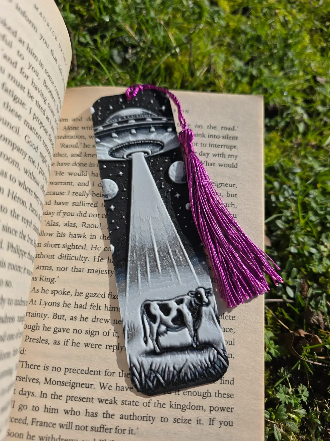 Cow Abduction" 3D Printed Bookmark β Multi-Color Layered Design 3d model