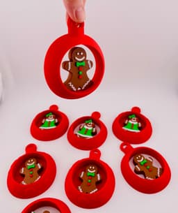 Gingerbread People Ornament Set 3d model