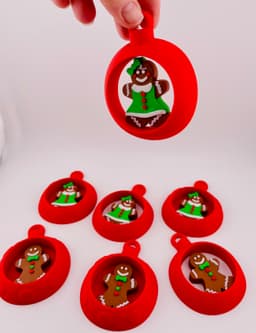 Gingerbread People Ornament Set 3d model