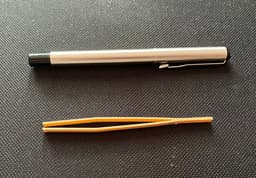 Very delicate tweezers 3d model