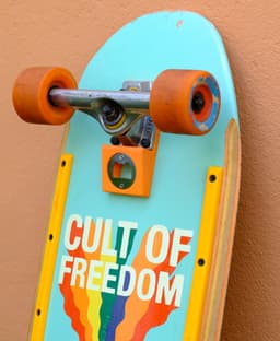 SkateBottleOpener - Skateboard Bottle Opener Riser Pad 3d model