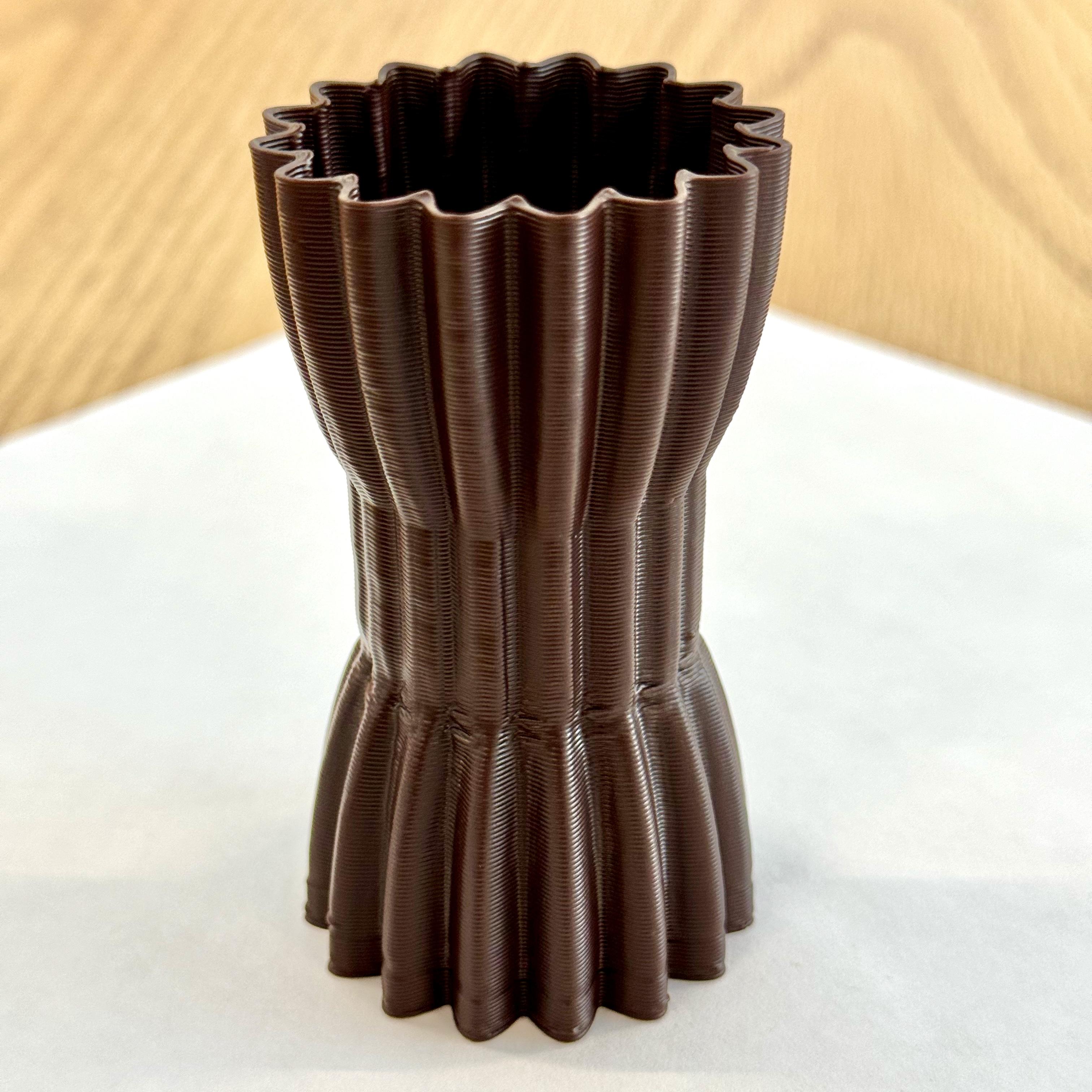 Fluted Vase 3d model