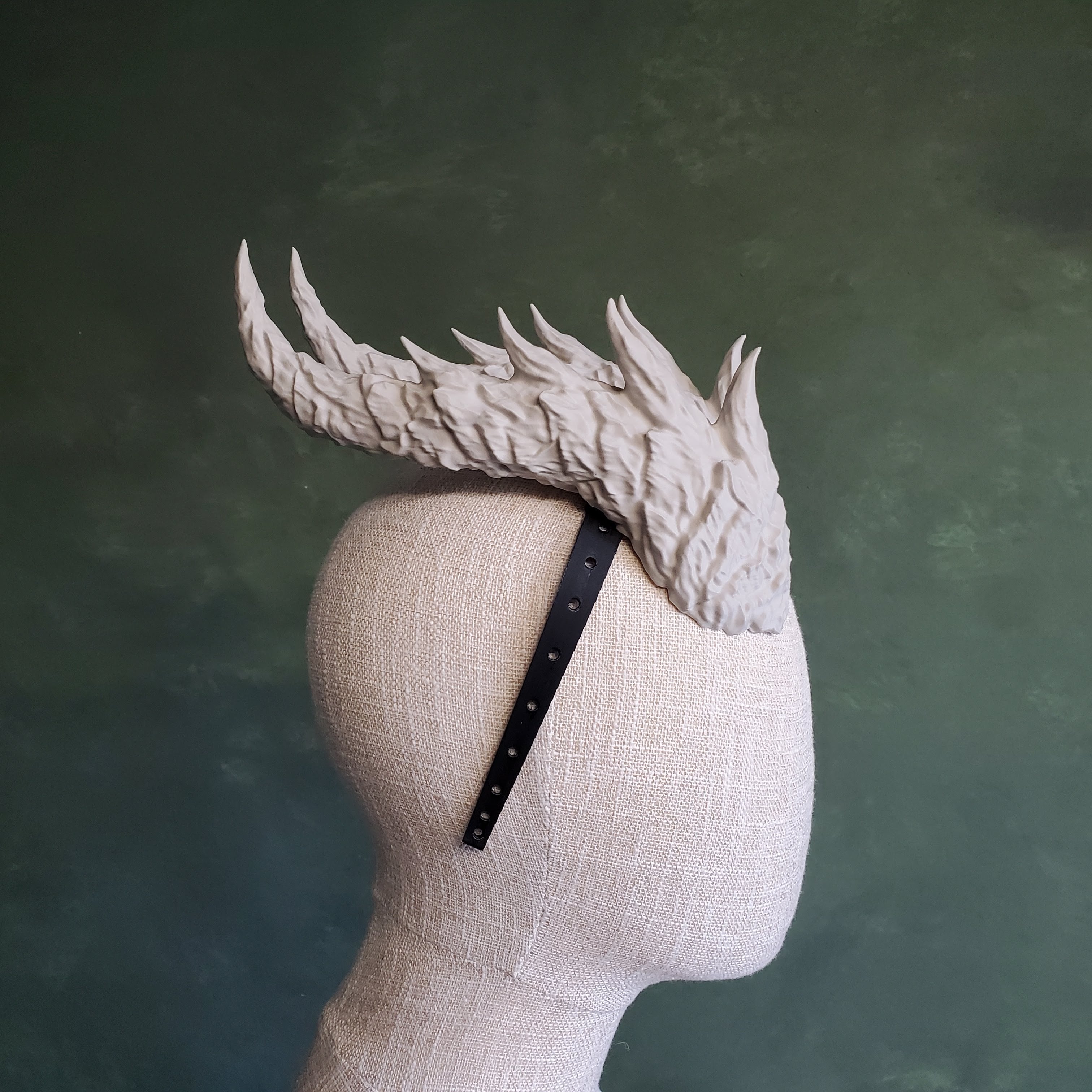 Akila | Fantasy Horns 3d model