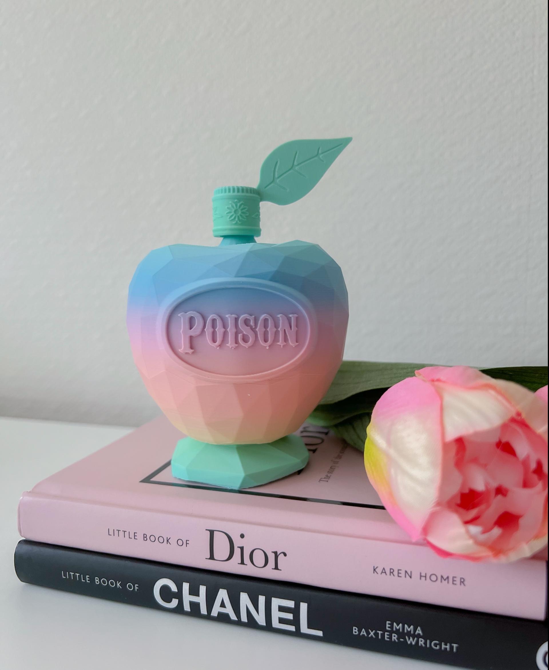 Poison Apple Display Bottle 3d model