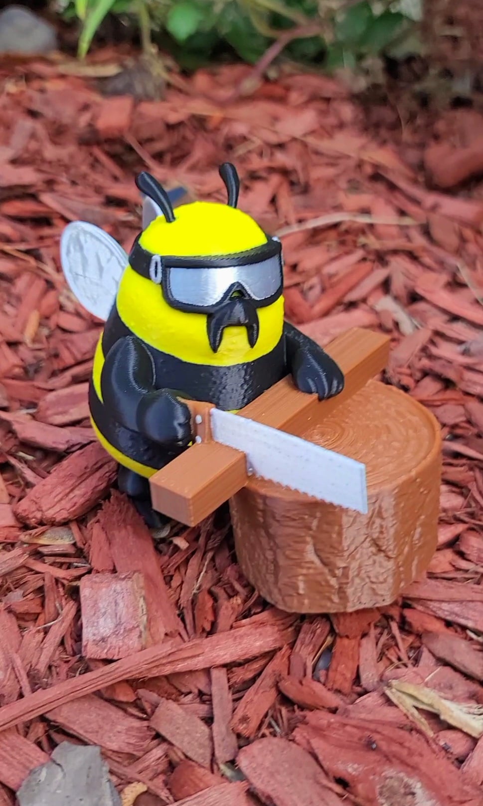 Carpenter Bee Garden Guardian 3d model