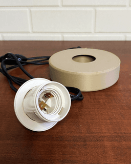 Free E27 Base for Table Lamps - Spport-free model - Free Lamps & Accessories 3d model