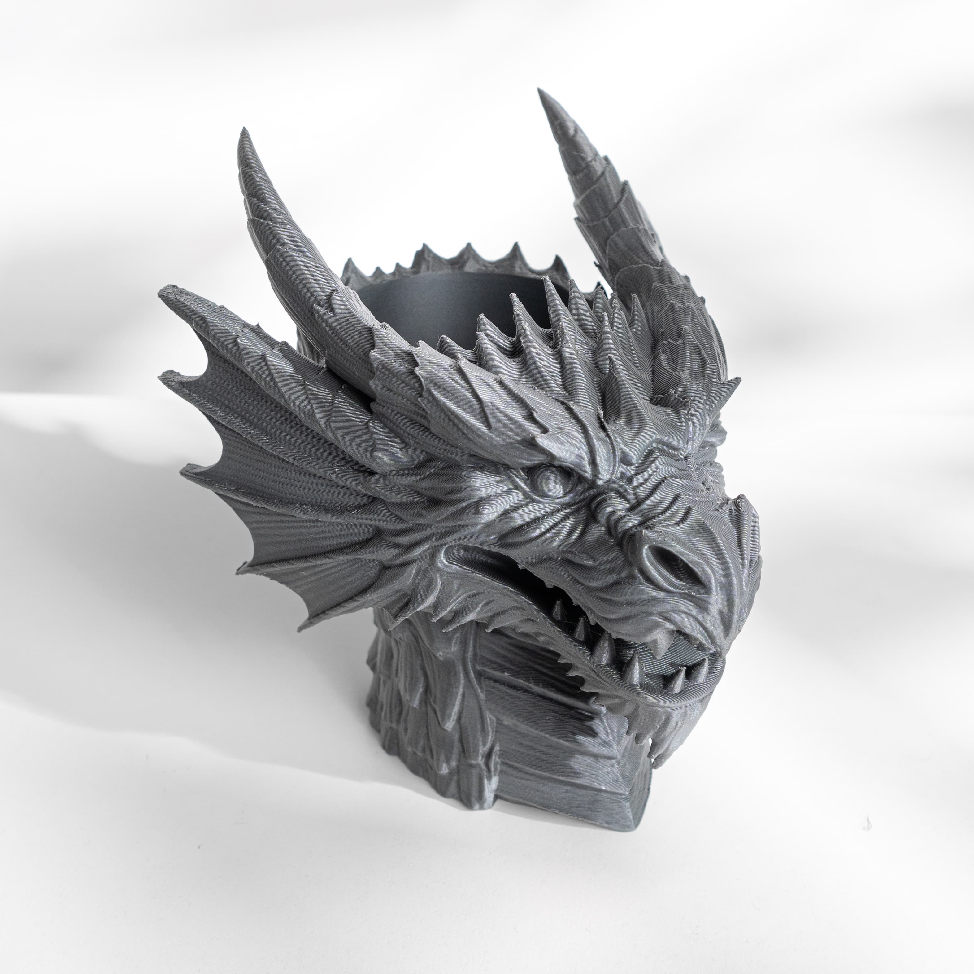 Dragon Planter Pot Bust with Drainage: Modern and Unique Home Decor for Plants and Succulents 3d model