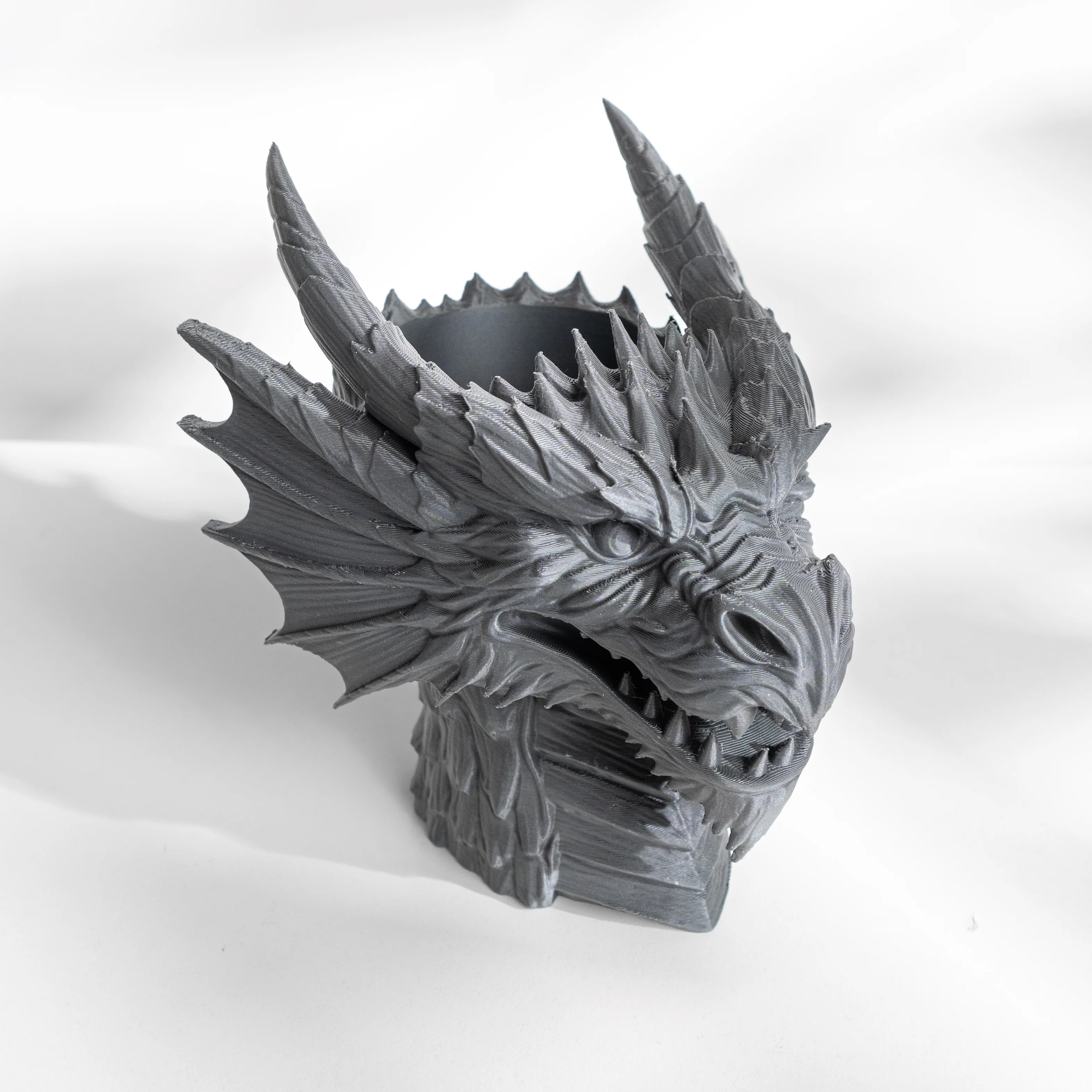Dragon Planter Pot Bust with Drainage: Modern and Unique Home Decor for Plants and Succulents 3d model