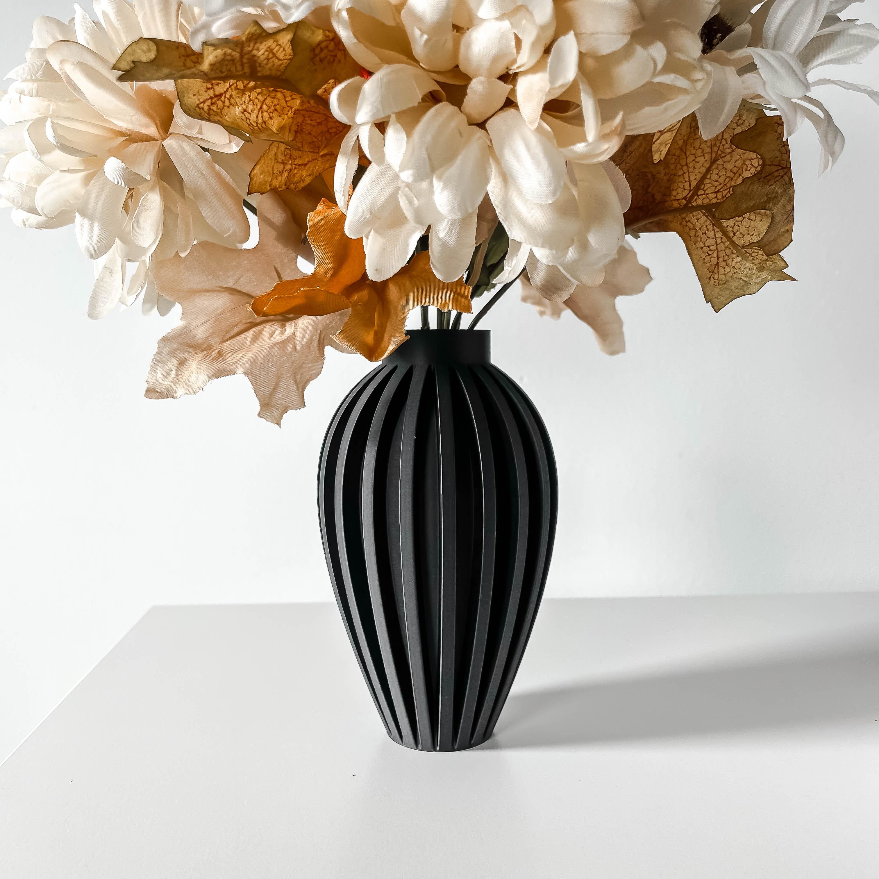 The Busen Vase, Modern and Unique Home Decor for Dried and Preserved Flower Arrangement  | STL File 3d model