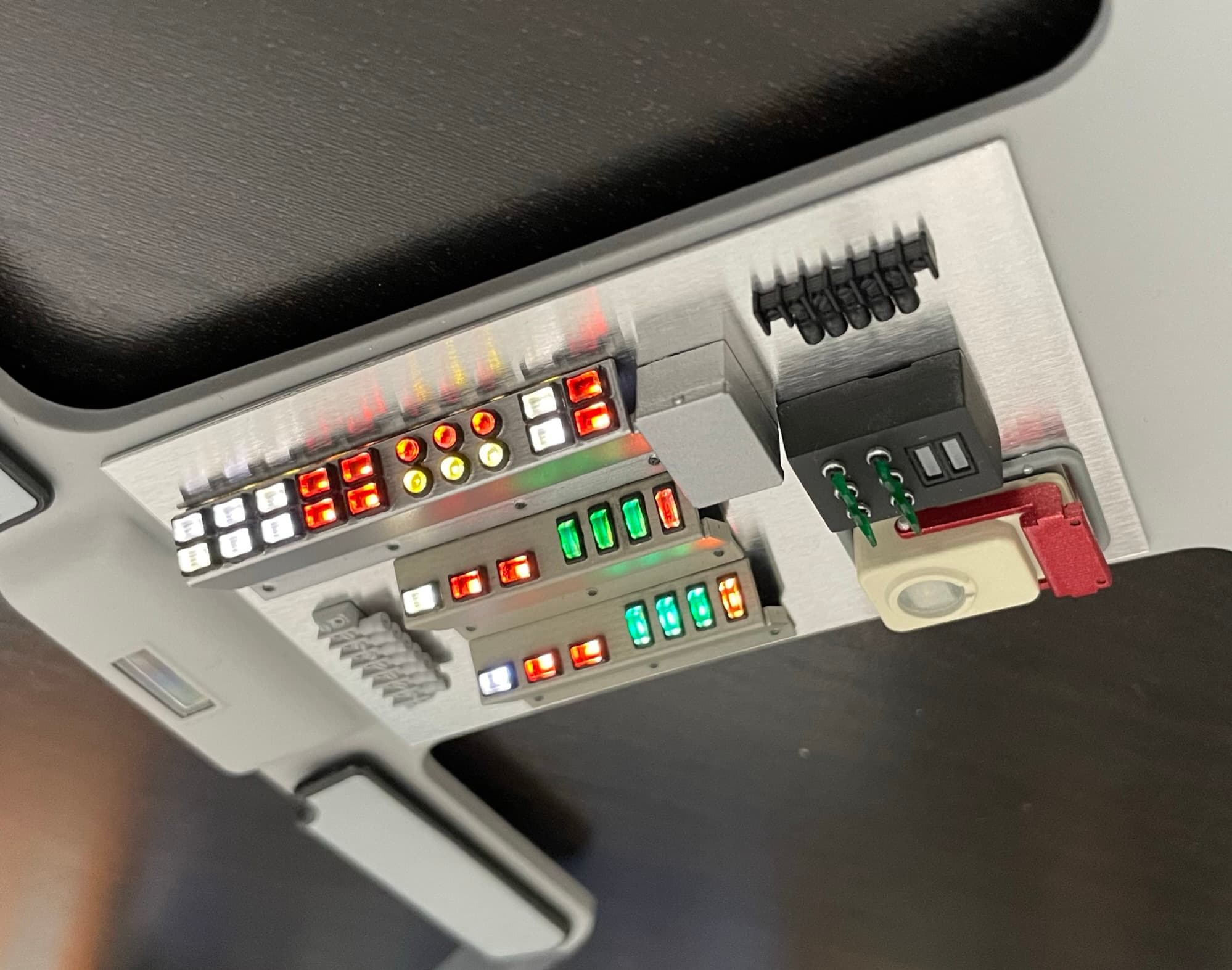 1:8 BTTF DeLorean Overhead console 3d model