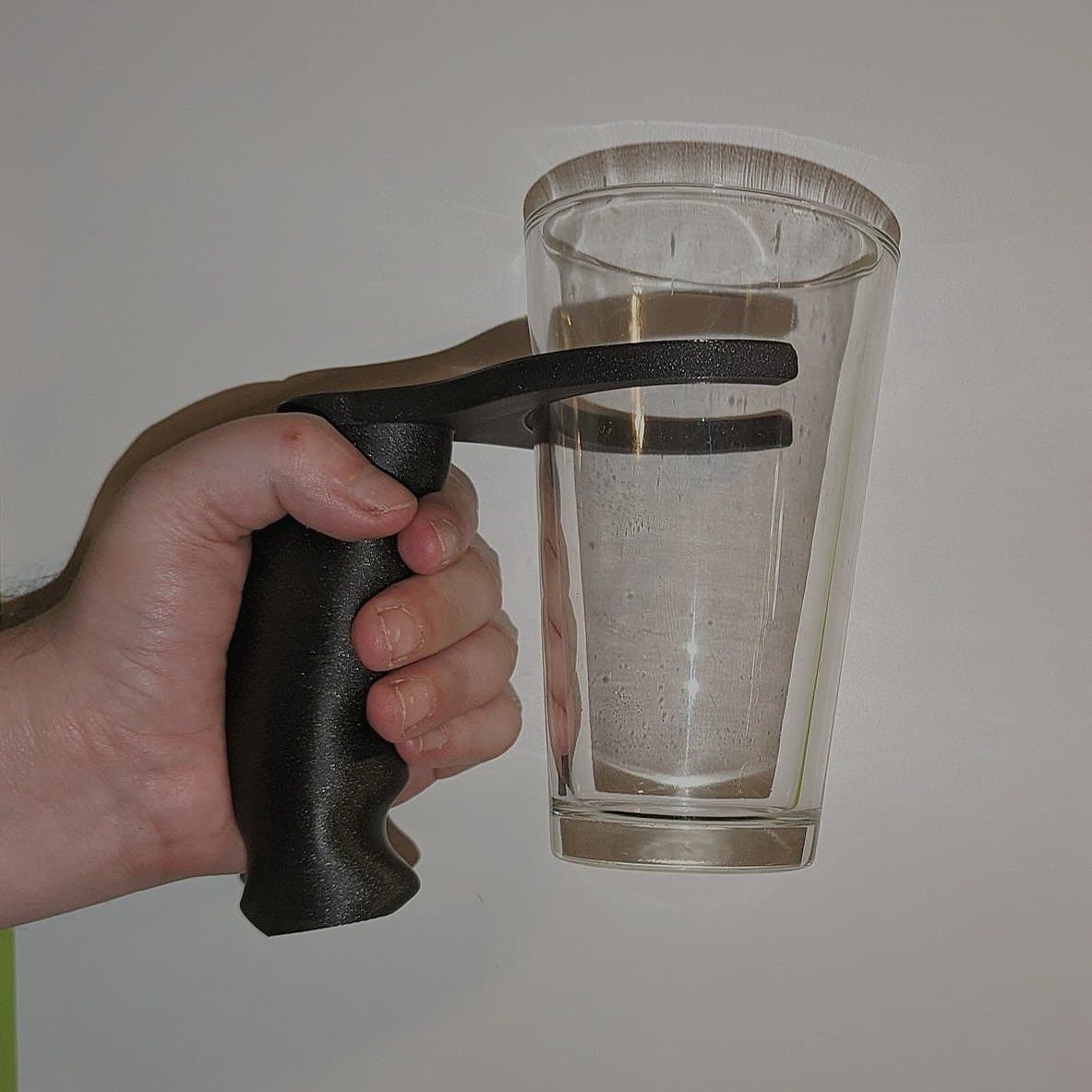 Pint Glass Holder 3d model
