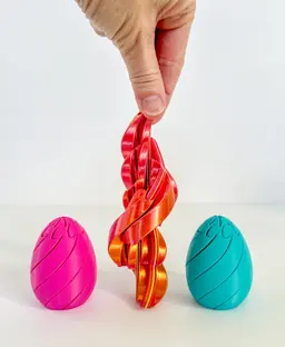 Twisty Fidget Egg (2 sizes) 3d model