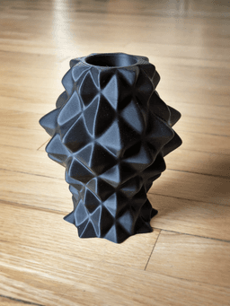 Pyra Vase - Spiky Vase 3d model